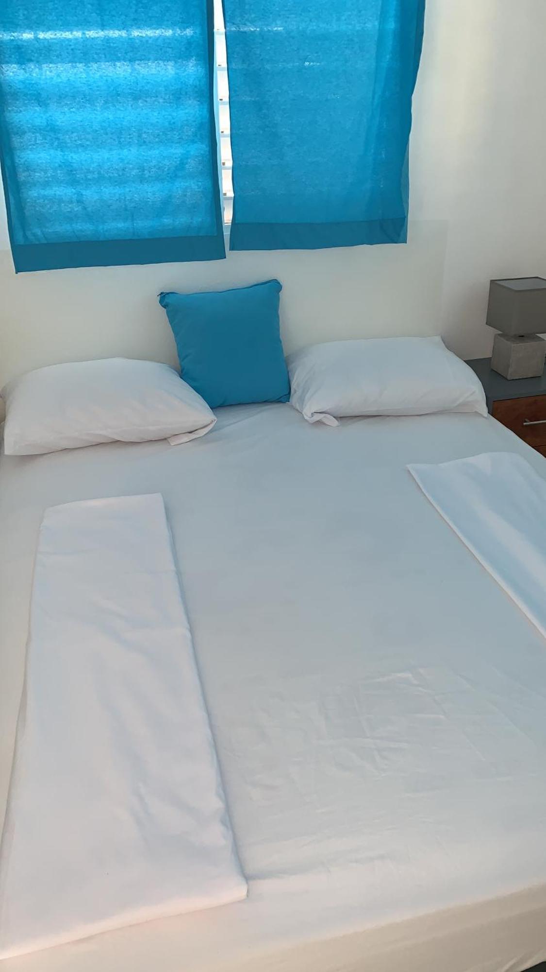 Caribbean Domicile Apartment ลาสแตร์เรนาส ภายนอก รูปภาพ
